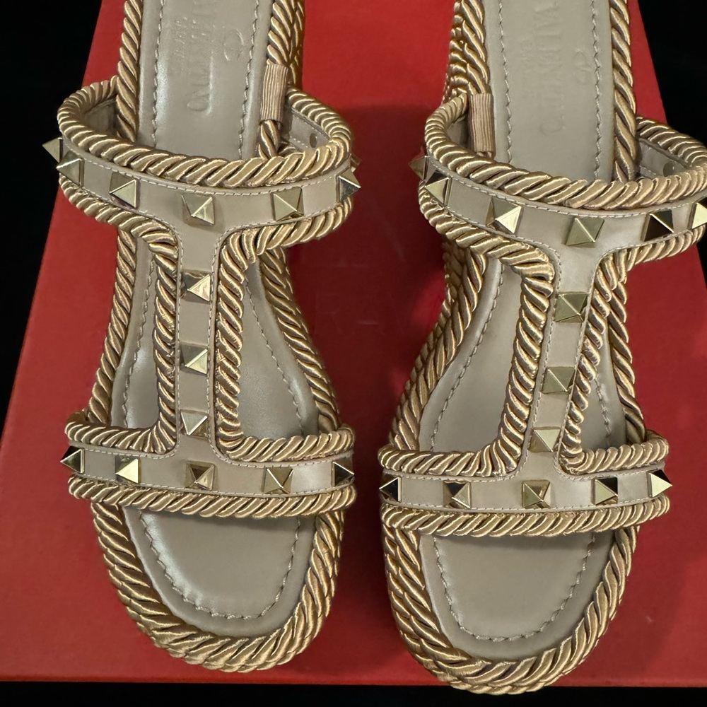 Valentino Garavani Rockstud Torchon Wedge Sandals - Brand new